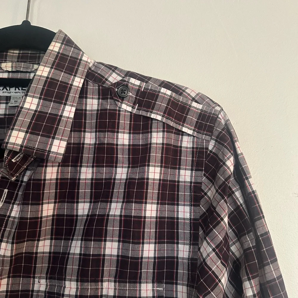 Express Fitted Button-Up Shirt - Size M - 100% Cotton - EUC - Picture 6 of 8